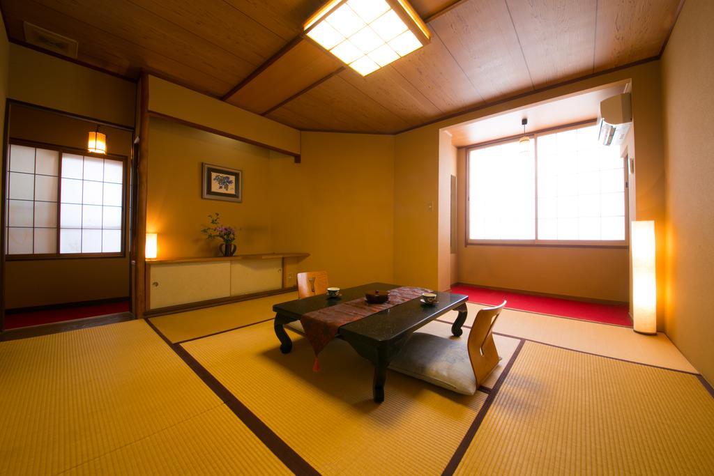 Watanabe Hotel Nagoya Habitación foto